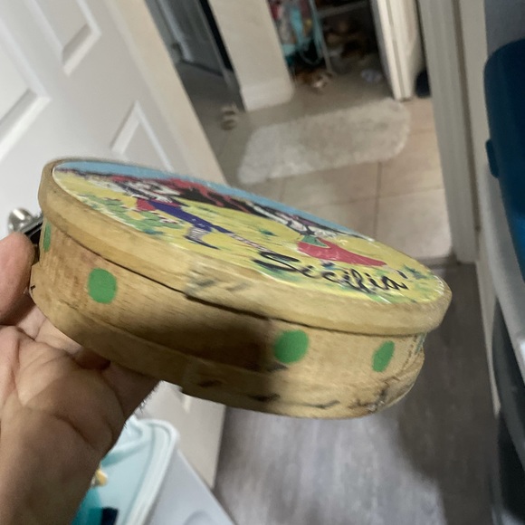 Sicilian hand percussion vintage
Hand made in Sicily - Picture 7 of 8